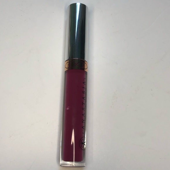 Anastasia Beverly Hills matte liquid lipstick in shade Craft - Picture 10 of 16